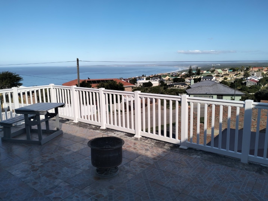 To Let 2 Bedroom Property for Rent in Dana Bay Western Cape